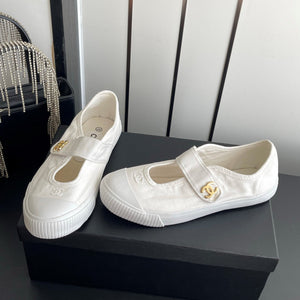 CC 26s Mary Jane Sneakers White Canvas 945162