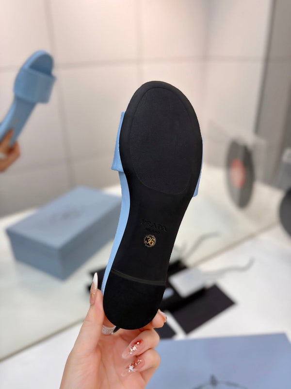 Pra Slides Blue Patent Leather 834593
