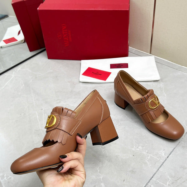 Mocassino con tacco VT 25 Signature in pelle di vitello marrone 293941