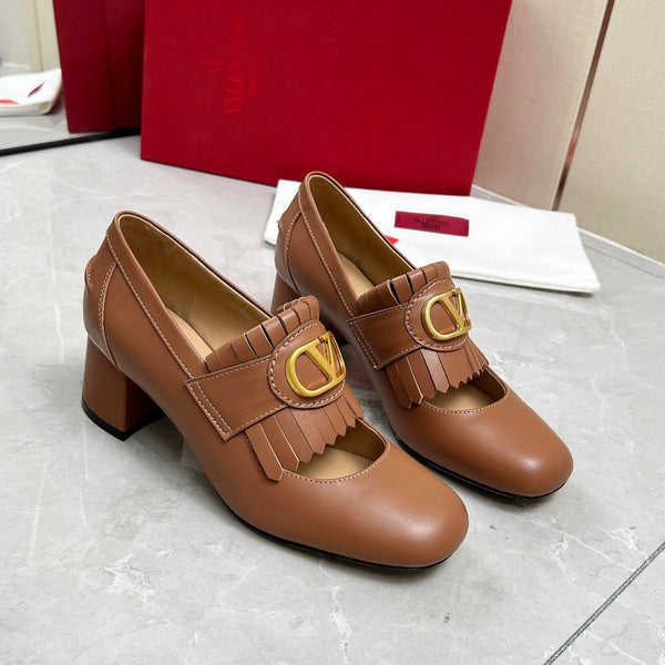 Mocassino con tacco VT 25 Signature in pelle di vitello marrone 293941