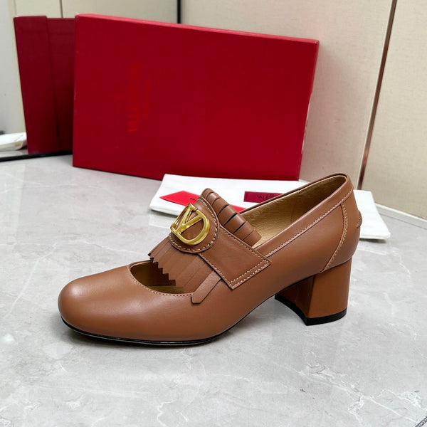 Mocassino con tacco VT 25 Signature in pelle di vitello marrone 293941