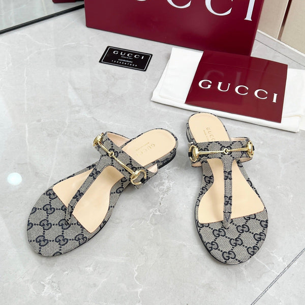 GC 25 Horsebit Thong Sandals Gray Canvas Leather 293855