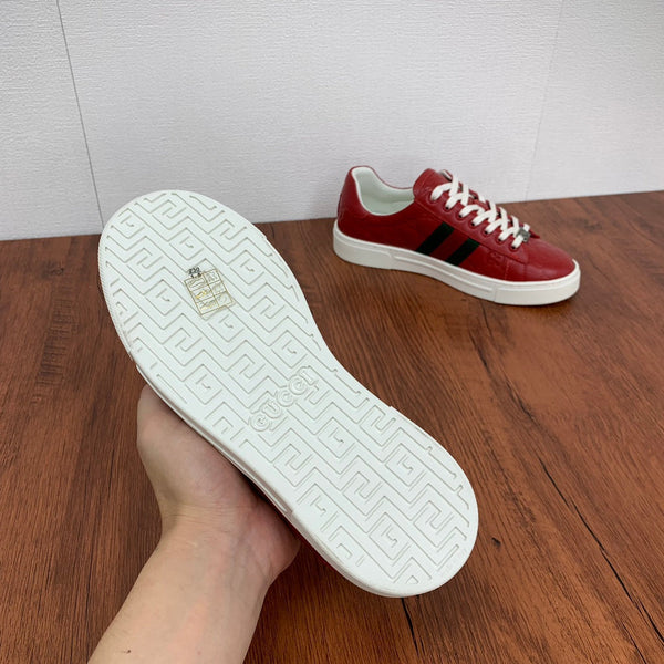 Sneaker GG ACE da uomo in pelle di vitello rossa 537020