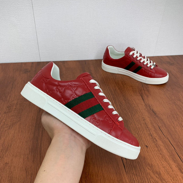 Sneaker GG ACE da uomo in pelle di vitello rossa 537020