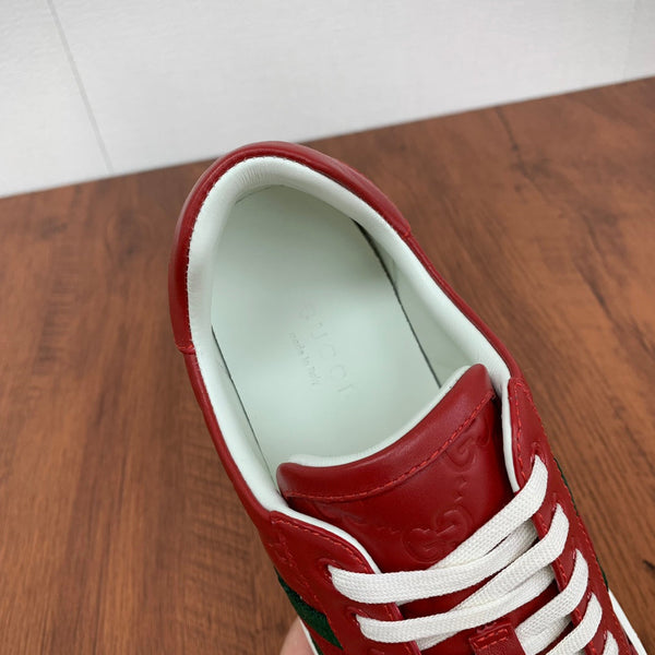 Sneaker GG ACE da uomo in pelle di vitello rossa 537020