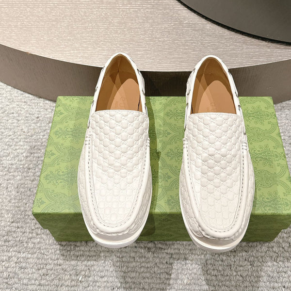 GG Men's 25 Loafer White Calfskin 592174