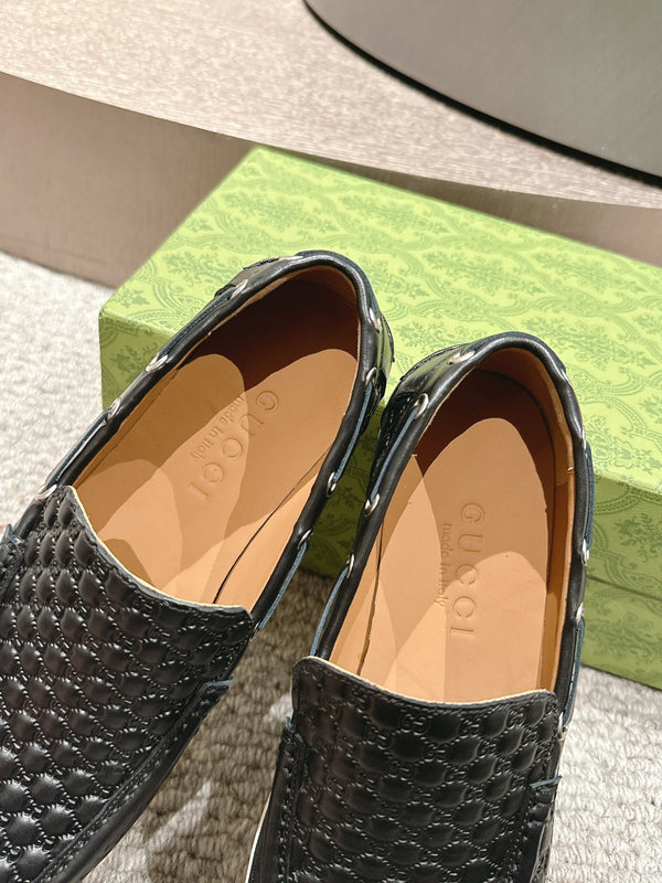 Mocassino GG da uomo 25 in pelle di vitello nera 592175