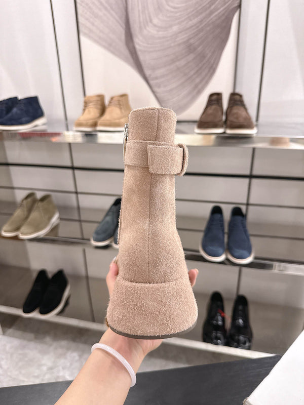 The Row SS2025 Boots With Strap Brown Suede 543369