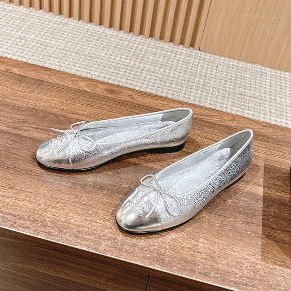 ballerina in pelle di vitello metallizzata argento