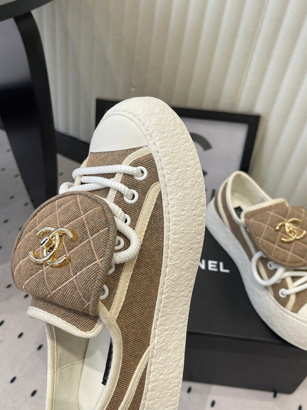 CC 2026s Sneakers Khahi White Denim Leather 720088