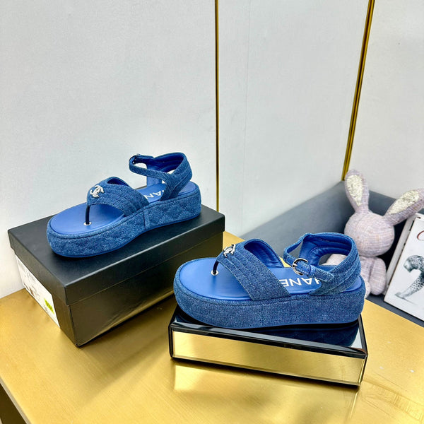 SANDALO IN GROSGRAIN IN TESSUTO BLU COBALTO