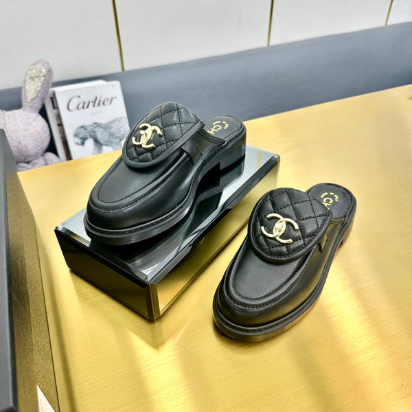 CC Mocassini Mule in pelle di pecora nera 238488