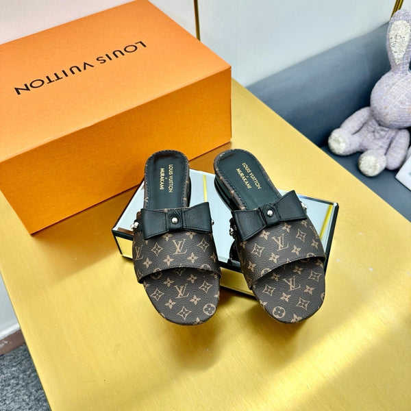 LV 25C LV x TM 6AM Flat Mule Black Bow Mocha Brown con Monogram Multicolore Leather 219951