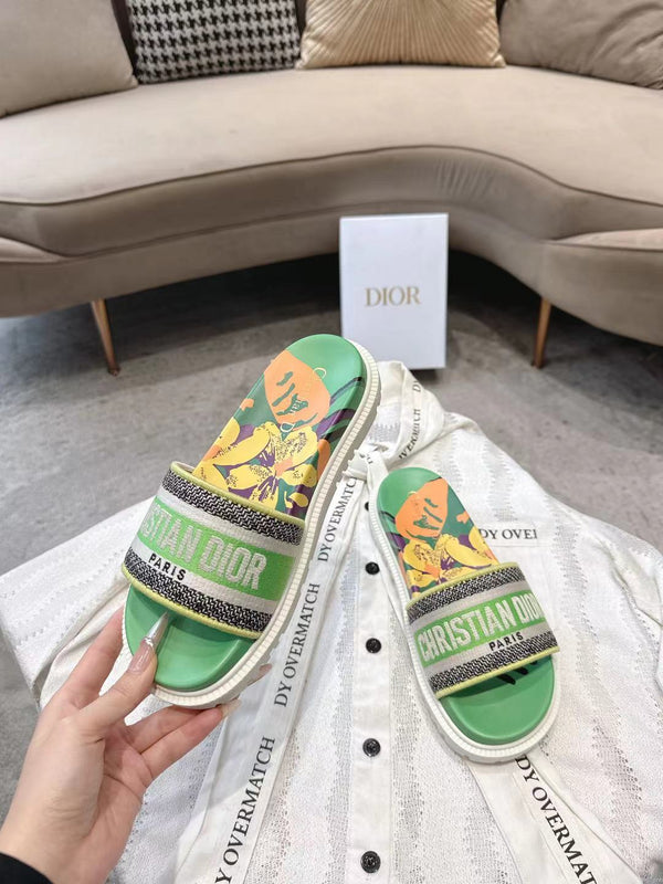 CD 26s Platform Sandals Green Leather Fabric 944469