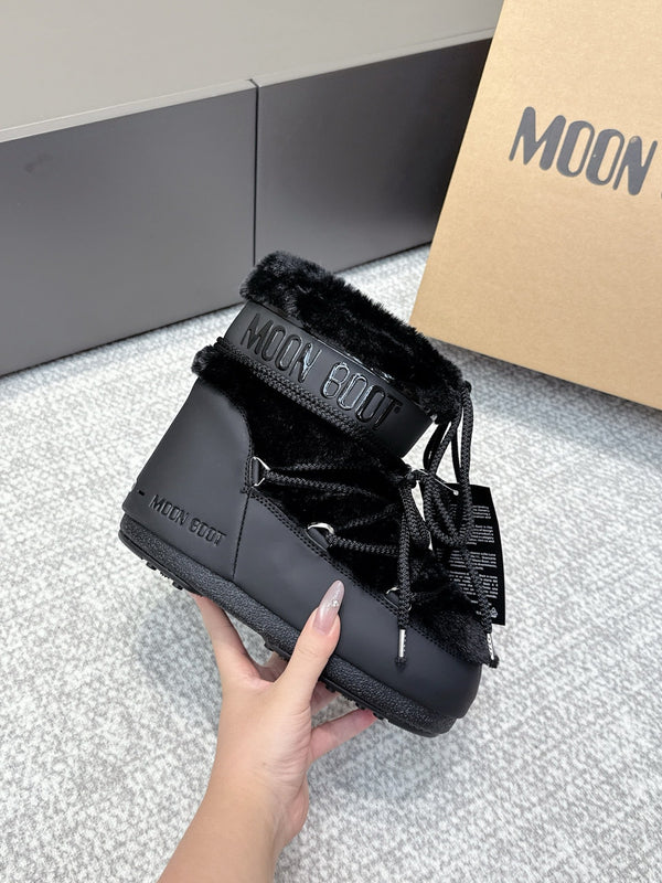 Moon Boot Icon Low Fur Black Leather Faux Fur 515592