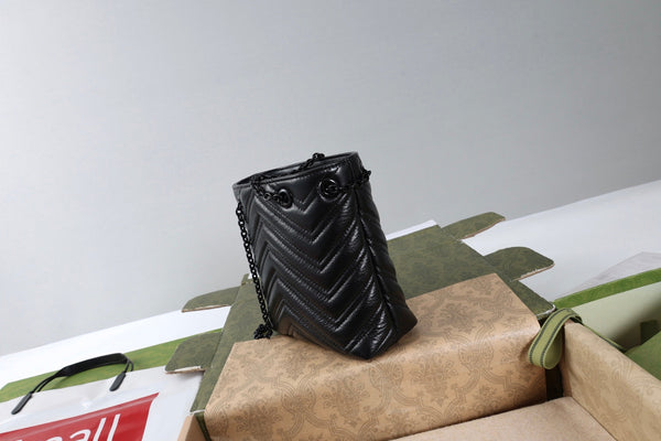GG 26s Marmont Nano Bucket Bag Black 17cm Quilted Leather