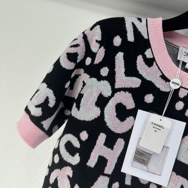 Haut en maille manches courtes CC noir rose laine nylon 345986