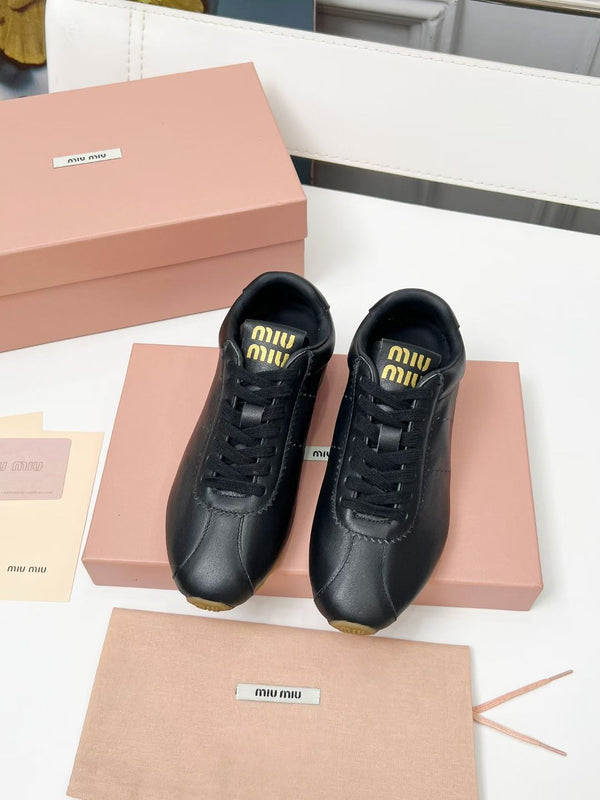 Miu Plume Sneakers Black Cowhide 456349