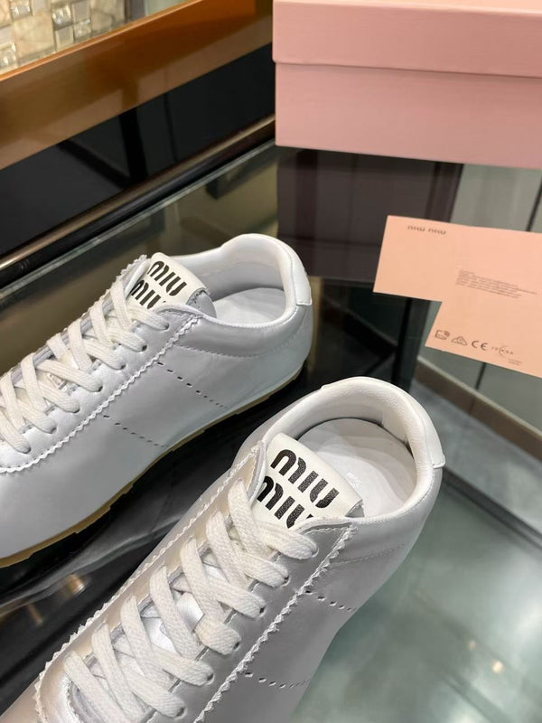 Miu Plume Sneakers Sliver Cowhide 456350