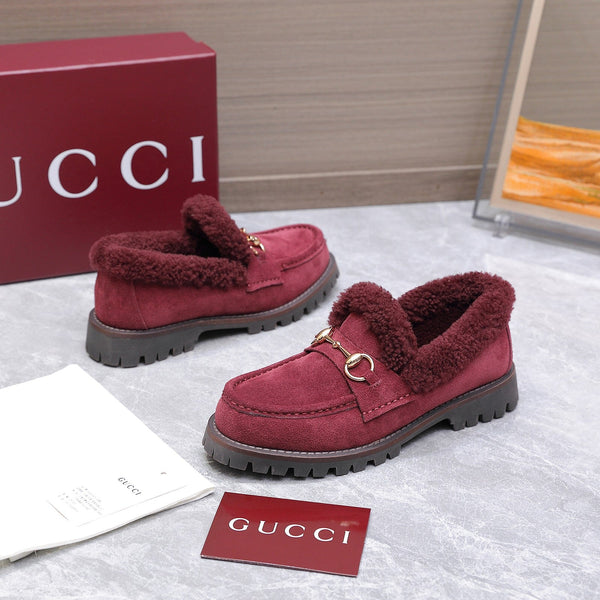 GG Women's Loafer Horsebit Red Suede Shearing 547324