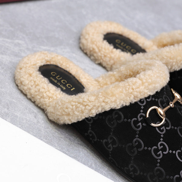 GG Horsebit Mules with Black Insole Suede Shearing 547331