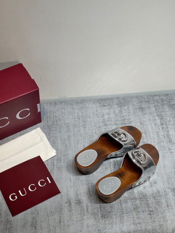 GG Wooden Clog Sandals Sliver Patent Leather 864265