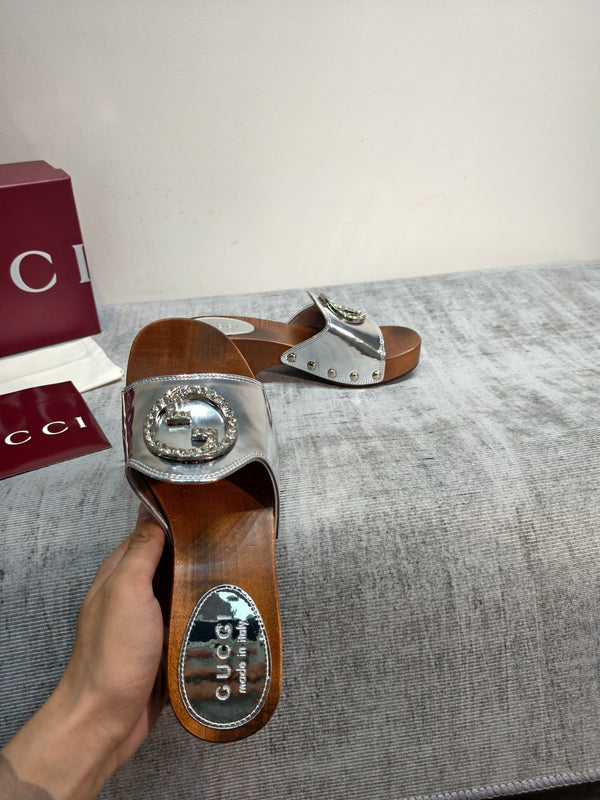 GG Wooden Clog Sandals Sliver Patent Leather 864265