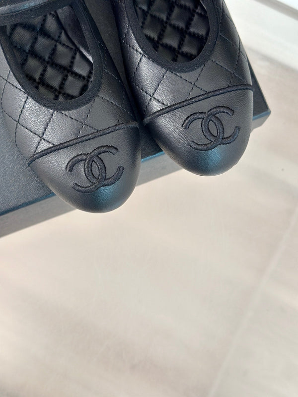 mary janes black quilted lambskin