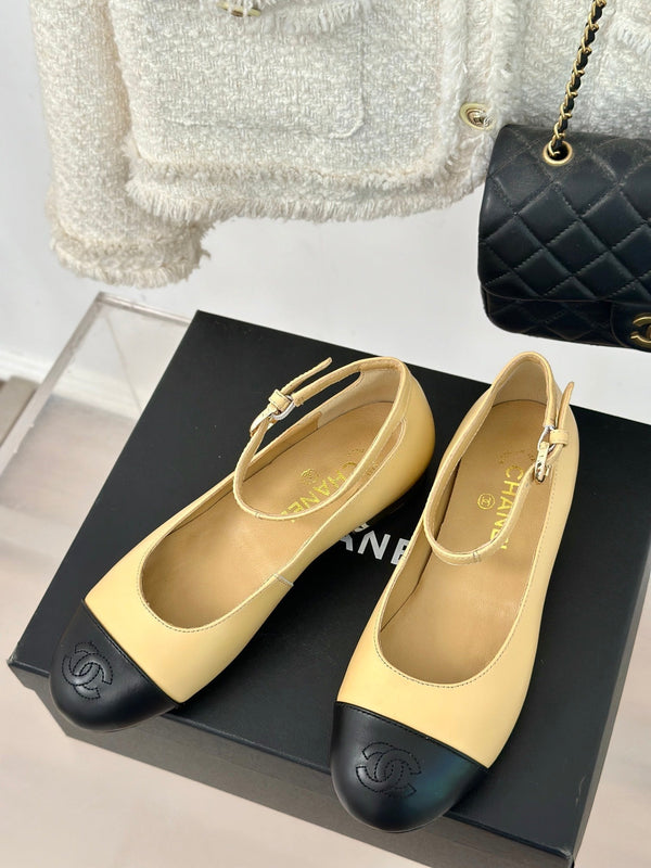 CC Mary Jane Beige Giallo Round nose in pelle di agnello