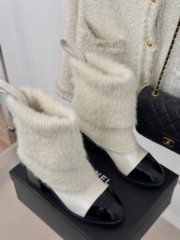 CC Short Boots 60mm White Cowhide And Wool Yarn