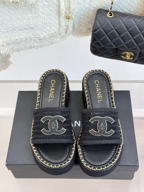 CC Mesh Hollow Chain Double C Thick-Soled Slippers 70mm Black 265651