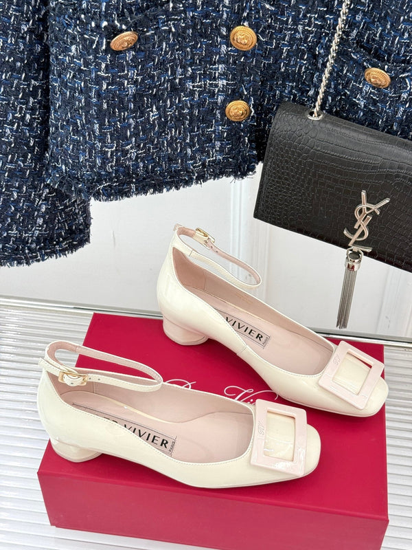 Viv Square Buckle Mary Jane in pelle di mucca fetale bianco latte 286707