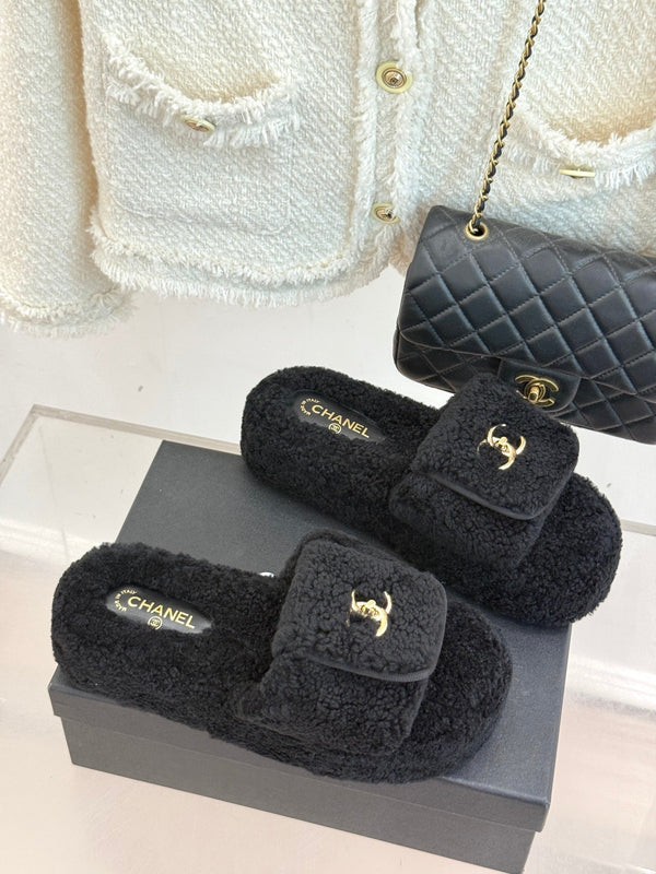 Chanel 25 Buckle Flip-up Thick-soled Slippers Black Wool 465386