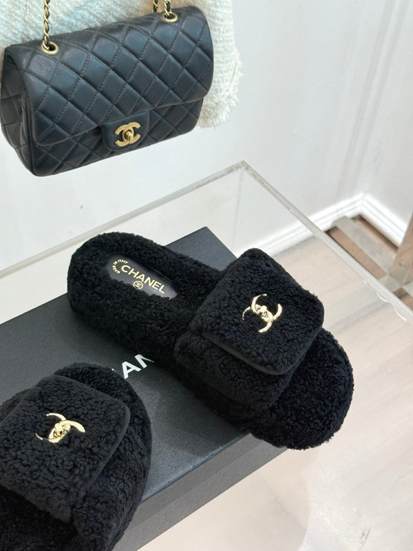 Chanel 25 Buckle Flip-up Thick-soled Slippers Black Wool 465386