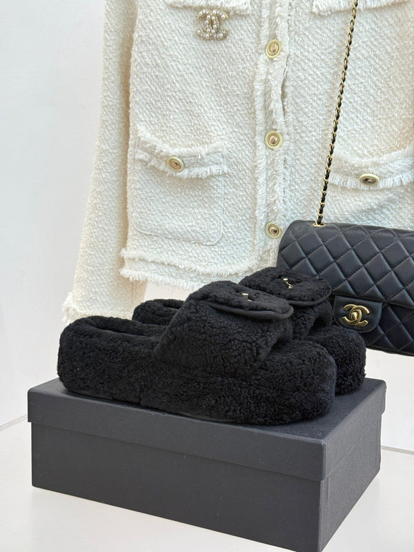 Chanel 25 Buckle Flip-up Thick-soled Slippers Black Wool 465386