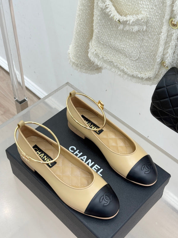 CC 26C Ruban Double C Camélia Mary Jane Agneau Beige Noir