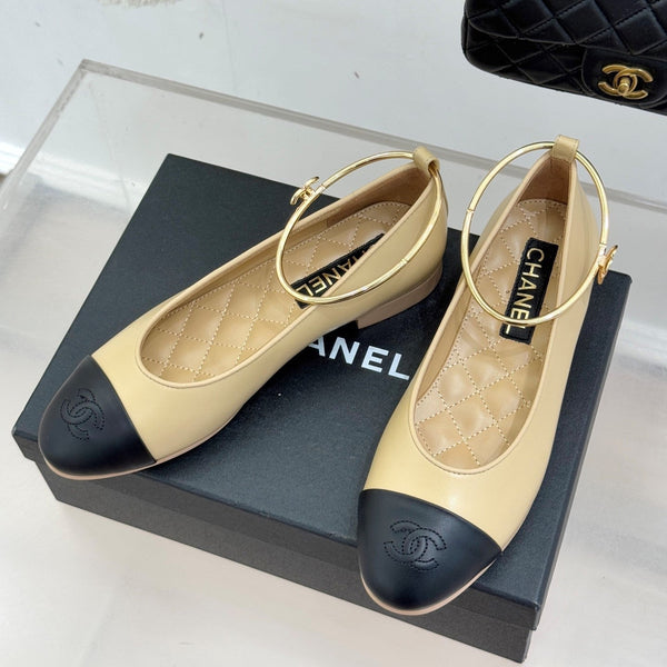 CC 26C Ruban Double C Camélia Mary Jane Agneau Beige Noir