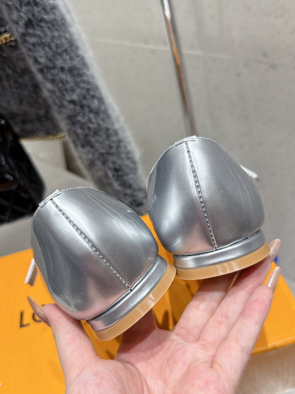 LV Swing Ballet Flat Sliver Metallic Leather 610712