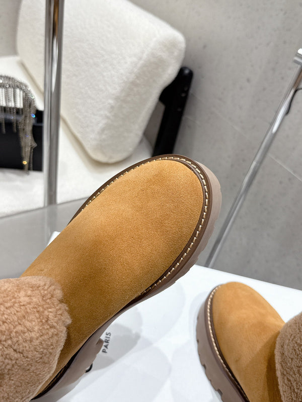Celine 25 Bottine fourrée Daim Laine Marron clair 554185