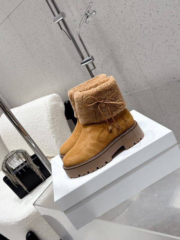 Celine 25 Bottine fourrée Daim Laine Marron clair 554185
