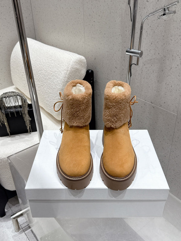 Celine 25 Bottine fourrée Daim Laine Marron clair 554185