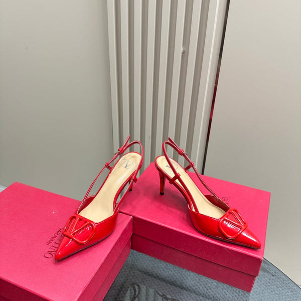DÉCOLLETÉ SLINGBACK IN VERNICE ROSSO CILIEGIA VLOGO SIGNATURUE 80MM