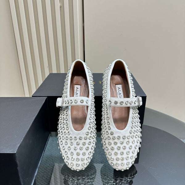 Alaia Strass Suede Ballet Flats In White 999322