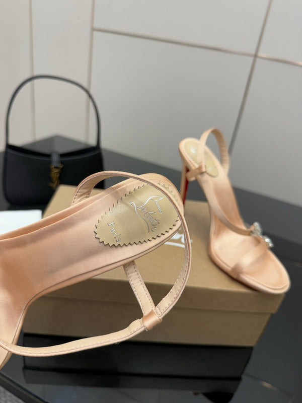 CL Diamond Sandals 10.5cm Champagne Silk 299880