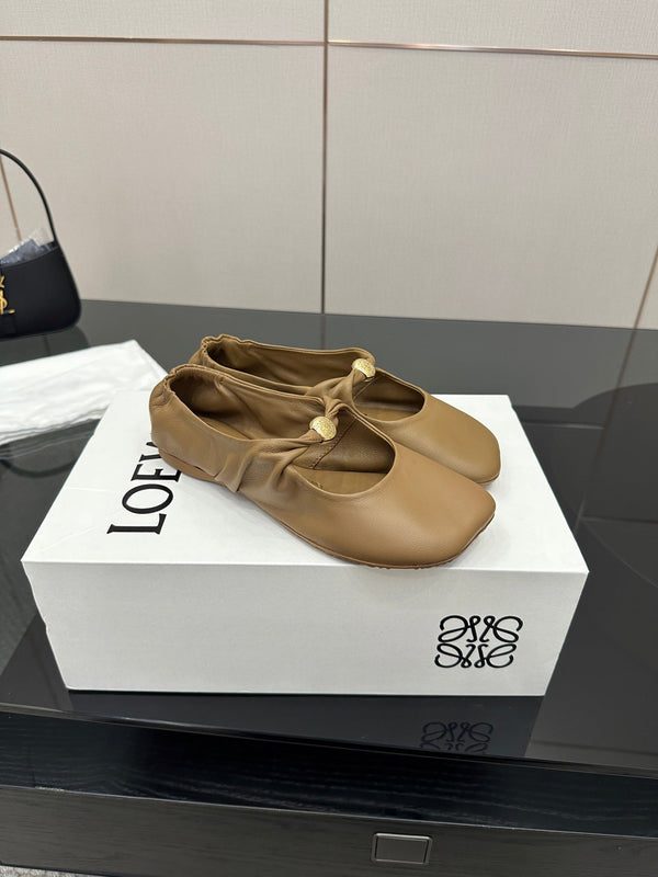 Loewe 25 Pebble Ballerine in pelle di vitello marrone