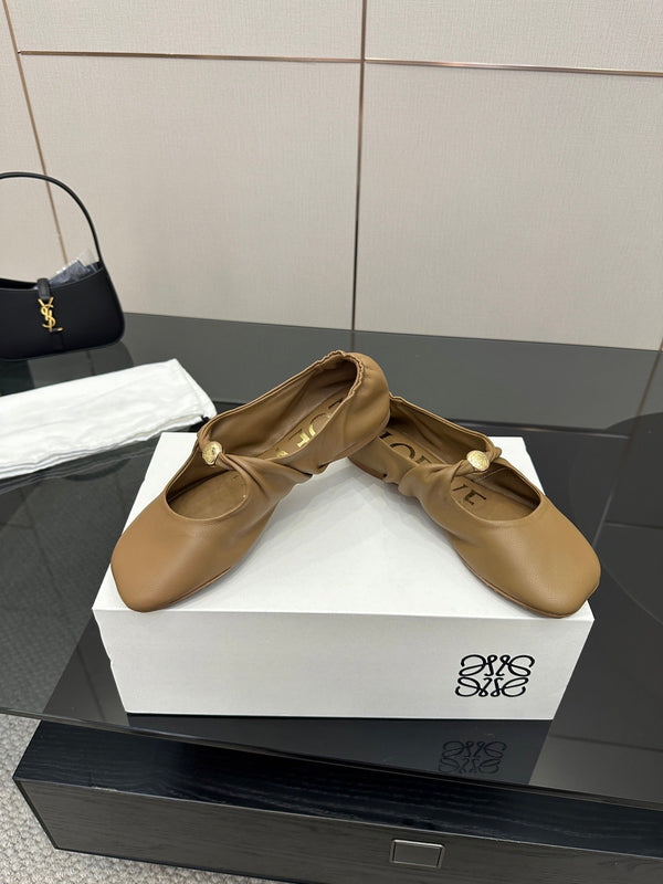 Loewe 25 Pebble Ballerine in pelle di vitello marrone
