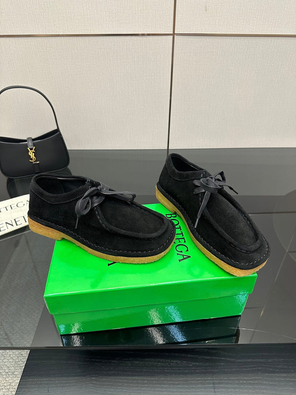BV Daddy Desert Boots Black Suede 427630