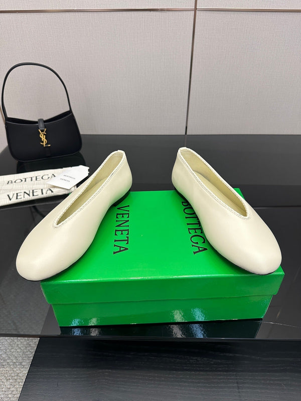 BV Puddle Ballet Flat Brown Lambskin 427640