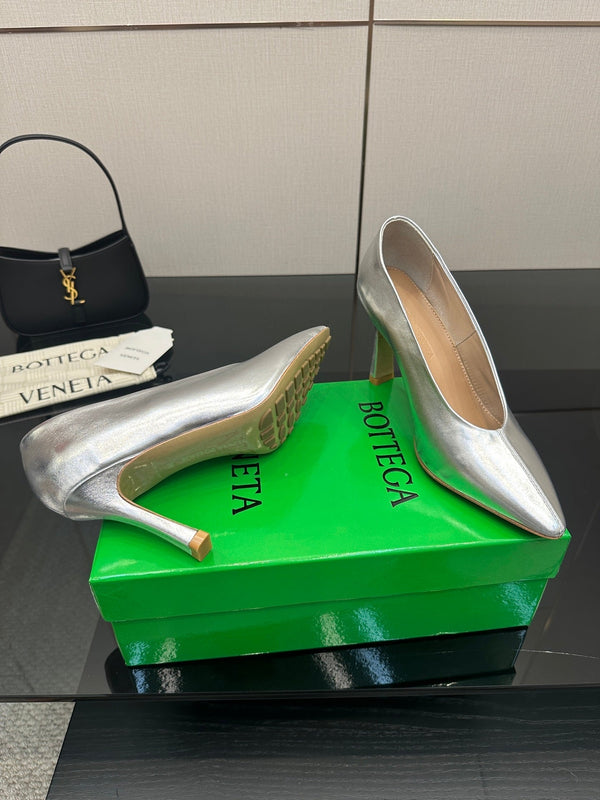 BV Pump 90mm Sliver Calfskin 427646