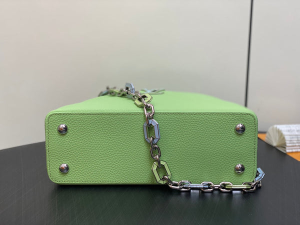 capucines mm 31,5 pelle taurillon verde turchese hardware argento